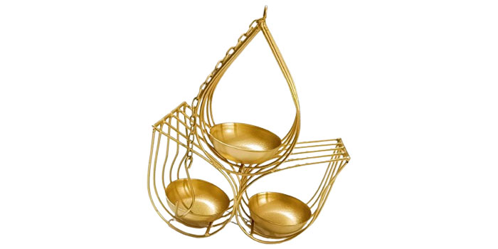 Hanging Triple Teardrop Candle Holder Wi Chain